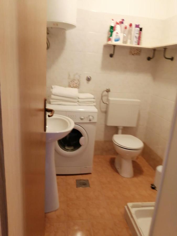 Apartment Vilma 로비니 외부 사진